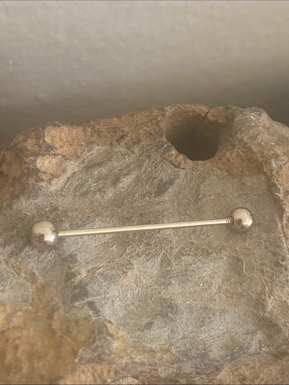 5/$10❤️❤️❤️Vintage Stainless Steel Bar Charm Pin
